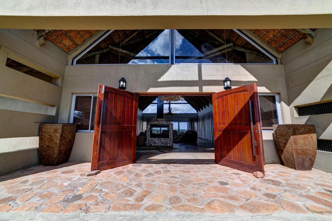 Naankuse Lodge Windhoek Buitenkant foto