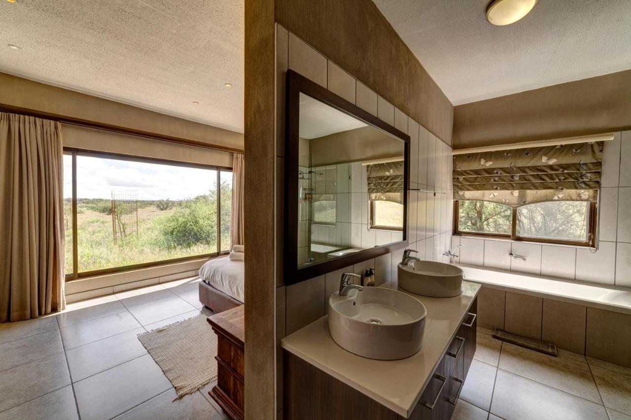 Naankuse Lodge Windhoek Buitenkant foto