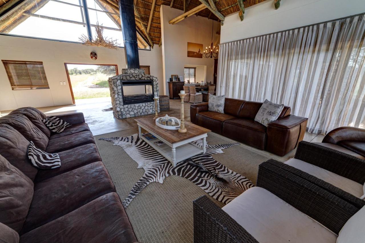 Naankuse Lodge Windhoek Buitenkant foto